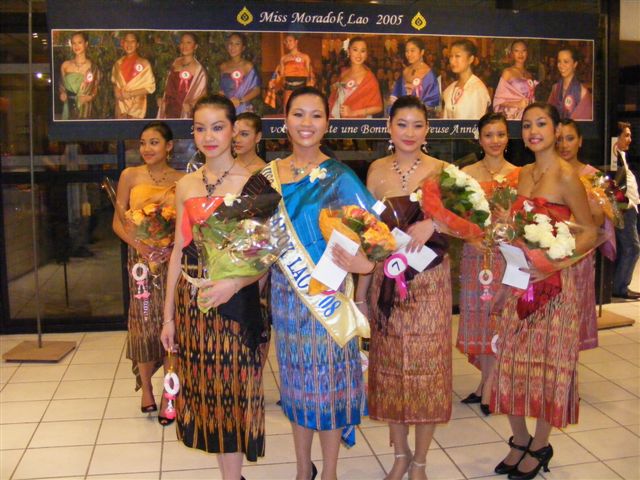 électionmissLao Paris311207 272.jpg